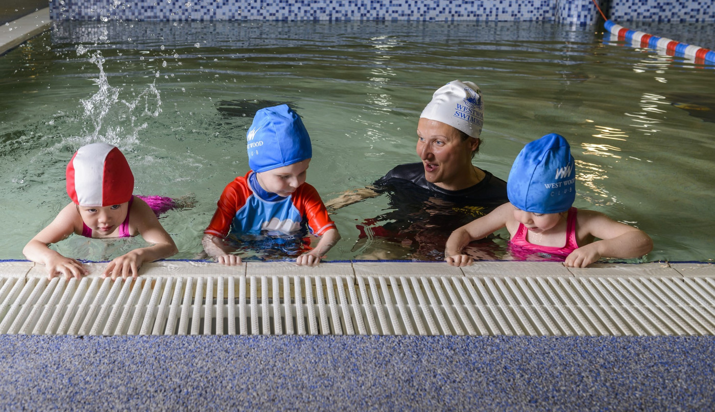 Children Learn to swim in Dublin Swimming pool at West Wood Club